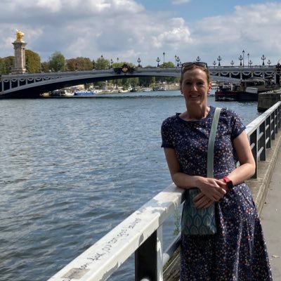 #hellomynameis Dee #GalwayGirl. Nurse. Midwife. Clinical Ed. Implementation Science. Researcher #GlobalVillageNetwork #IFPD MScHSR 💚Senior Fellow Practice Dev