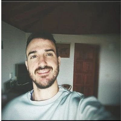 Psicólogo/P.deportivo/Investigador/Doctorando en neurociencias.
No nací para aguantar españolos.
Cuenta fan de FMA Brotherhood.