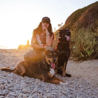 Candace_310's profile picture. 