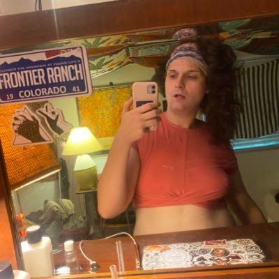 dxmqueen's profile picture. Just slap me around and call me cute 🏳️‍⚧️ @teaches0fpeaches