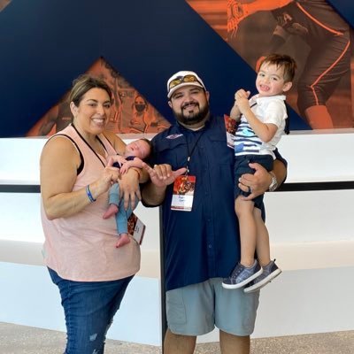 Husband, Father, Son, UTSA Alumni ‘02 #MEEPMEEP Lot B Tailgater #LuckyFew