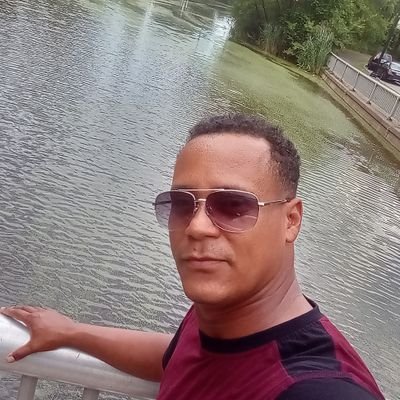 dominicano371's profile picture. 