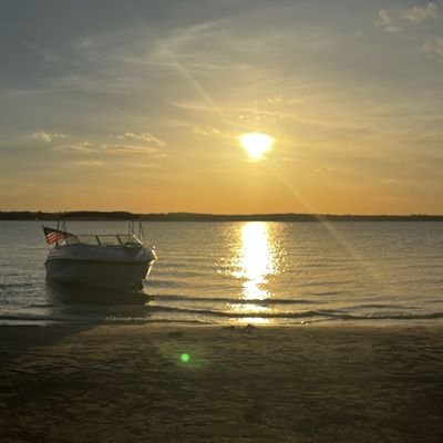MikeBouchard92's profile picture.