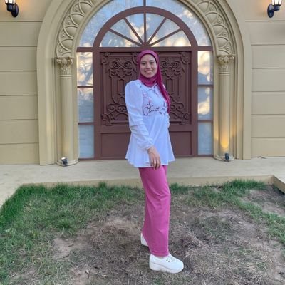LoloBadawy1's profile picture. ,faculty of art mass communication  Damietta university...
 
13/1/2022💍❤️....
work for the almotawer Group 🏗️
