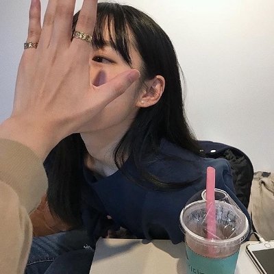 ＤＭで話すのが大好きな女子です🎀