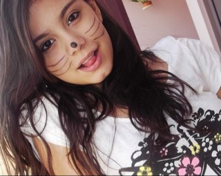 carinarf's profile picture. Gosto de atenção,carinhos e declarações ! rio atoa e do nada , mas fico triste do nada também ! Sou sencível e odeio ser segunda opção ! segue please ? ❀