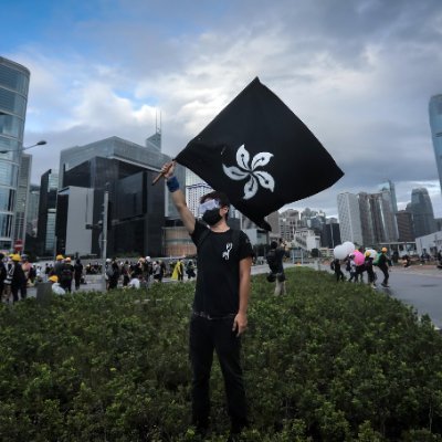 AladinKumar1's profile picture. Software developer. Fighting the Network. 

I am a bear, of very little brain, and long words bother me