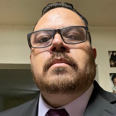 comerciante, reparador por gusto y vocación. patriota 100% apoyando la 4T