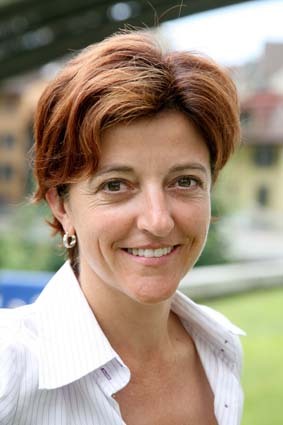 Directrice de la communication à imad - institution de maintien à domicile