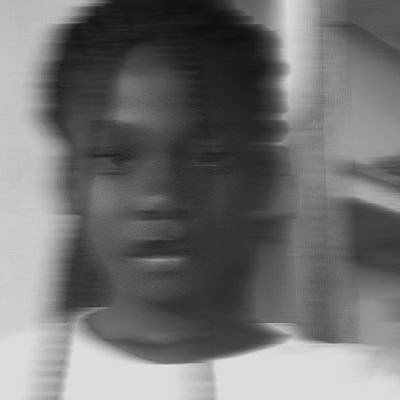 Definit65059812's profile picture. Definitely not me😗❤