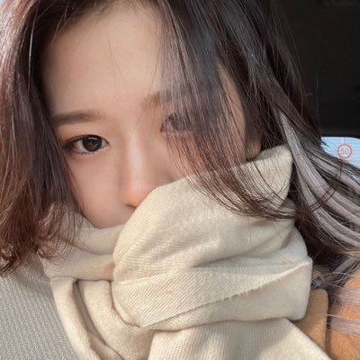 applledaisy's profile picture. loving productivity ☕️