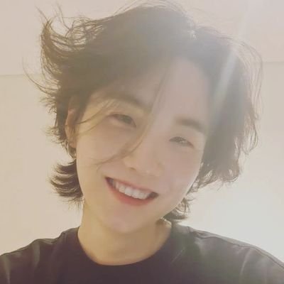 agustdpeoplemp3's profile picture. *chuckles* I'm in danger 😃

/ 26 / anyways nothing to see here / occasonally screamming about kpop boys and f1/ 

Fanaccount