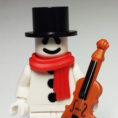 kogokaze's profile picture. 四角いやつはだいたい友達