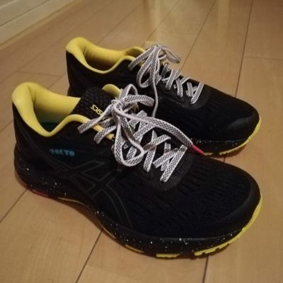 20代ランナー🏃🏻♀️/陸上未経験からマラソンの魅力に目覚める/旅ランやってみたい!
PBフル2:55:46/ハーフ1:23:20/100km9:24:49/
目標はサブエガ、サブ80です🏅
「常に壁を越えたい」 #チーム密会