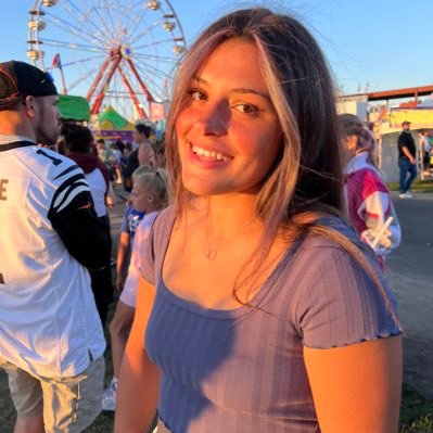 AbbieFowl16's profile picture. NU Women’s Soccer 23’ ⚽️