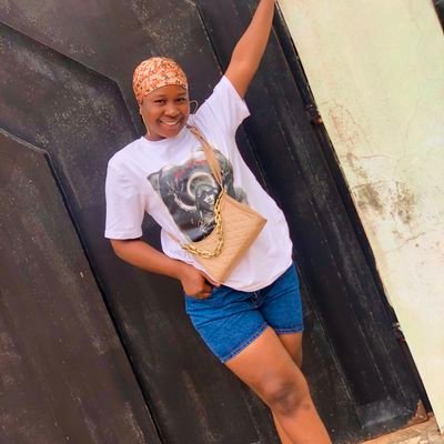 ChinazaMary5's profile picture. beauty and lifestyle entrepreneur//🌹
Chelsea queen 💙💙
I love helping and impacting in people's lives ❤️💕💕