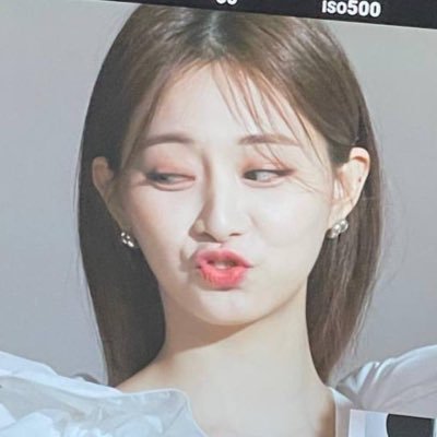日本人です。仲良くしていただけると嬉しいです!タメ○です。ゆっくりやってます。 IVE 2/24昼の部参戦 aespa 3/18参戦 TWICE 5/13参戦 aespa 8/5,8/6参戦 aespa垢→@aespa_ismyworld