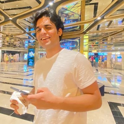 itsjustsarthakk's profile picture. VC @JavaCapital, Learner, Scuba diver.