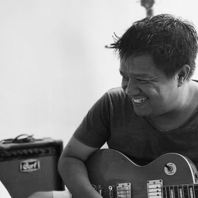 wawanwiratanika's profile picture. Think fast act fast