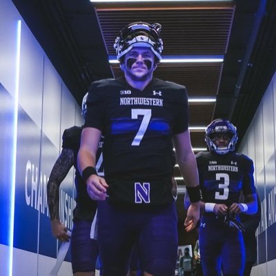 Former Northwestern Quarterback • Current CRE Office Broker •

https://t.co/y917rIRNYS