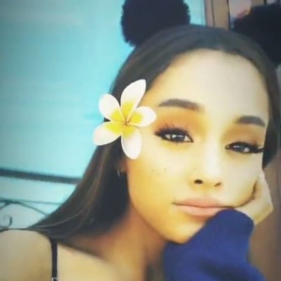 for ariana ♥ - home will forever in your arms - @arianagrande fan account ♡ @onlyarianaheart backup