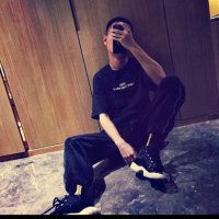 13 (@g1vclocq4bpxvcf) 's Twitter Profile