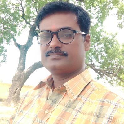 dixit9_kd's profile picture. social worker