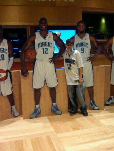 MagicBeliever27's profile picture. 