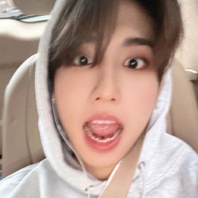muerte al kpop viva stray kids