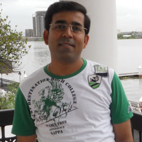 yksuman's profile picture. Consultant with McKinsey. Author of Love in a Wooden Box, with keen interest in Economics and Current affairs!