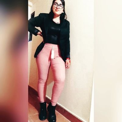 Linda Periodista Tucumana - Mamá de Cata - Ex Jefa de Prensa del mejor Intendente - 
Socia ♥️
#SanMartínTuc 🇦🇹