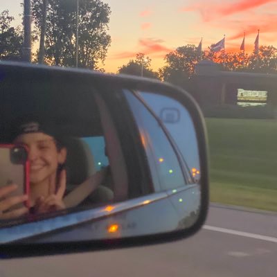 BLM | 🇵🇸 | 🇨🇩 | music dabbler | 24| They/Them | 🏳️🌈| sc: isabella_ano