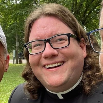 Malachi210's profile picture. Christian • Queer • Appalachian • Liberationist • Lover of Harm Reduction, Local Activist Power, and ReproFreedom™️ {he/him/his pronouns}