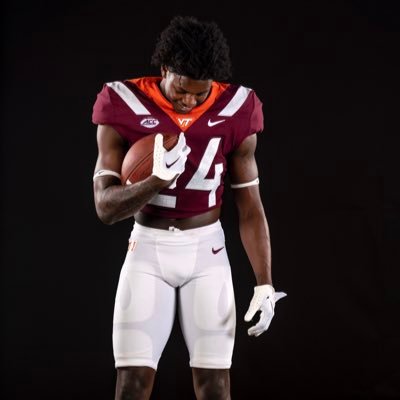 LUVGOD🙏 3🌟RB at VT 🧡🦃🧡 Thy word is a lamp unto my feet and light unto my path (psalms 119:105)