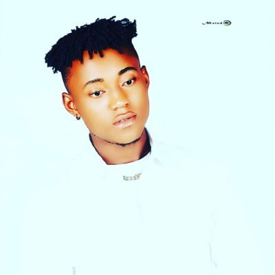 SwixzyMaxwell's profile picture. Ene_ire_ene Maxwell, also knw by fans with d stage name Swixzy. He was born in Rivers state into mbaba royal family house (NGO town andoni L.G.A August_1998_07.
