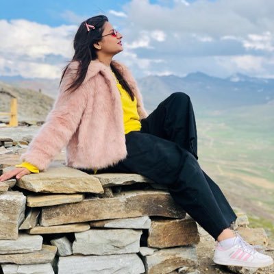 AishaRa48165152's profile picture. Life is what happened to you while you scroll through twitter...💝🌷