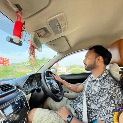 iamavaneeshkmr's profile picture. Digital Marketer, SEO, Love to Sketch, An Indian & भक्त . 🇮🇳