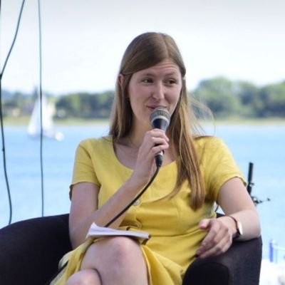 Journaliste pigiste. Fondatrice de @paysrevue. Beurre salé, sujets de société. @Telerama @LaVieHebdo @lemonde_m @magphosphore, Bretons, etc.