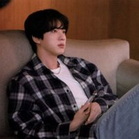 bleujieee~App premium Netflix Viu Canva dm or wa (@ksjbae_) 's Twitter Profile