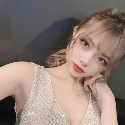 ozasuzuna's profile picture. ベトナム6年🇻🇳 今はシンガポール🇸🇬