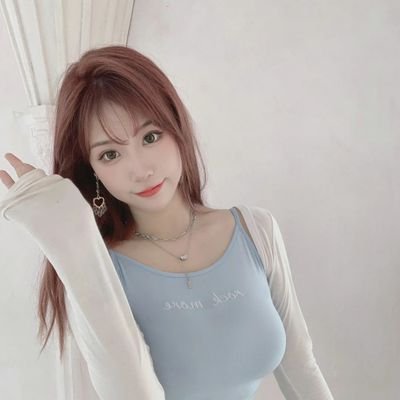 fcxueshengluoli's profile picture. 喜欢大学生，jk，萝莉，二次元美女的，戳这个玩：https://t.co/L1mg8Ed9wc