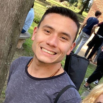 Nazaret Masculino
Profesor de Filosofía y otras artes.
IG @cristianalenromero