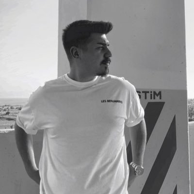 devrimglryz's profile picture. esinti yapma