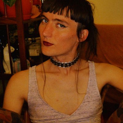 nonbinary femme - punk faerie - your newest crush 💛💜🖤
https://t.co/DZhwoEU45Z
https://t.co/E4DxSspFo3