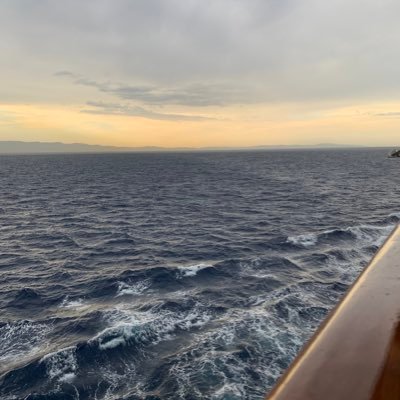 7pautq's profile picture. 