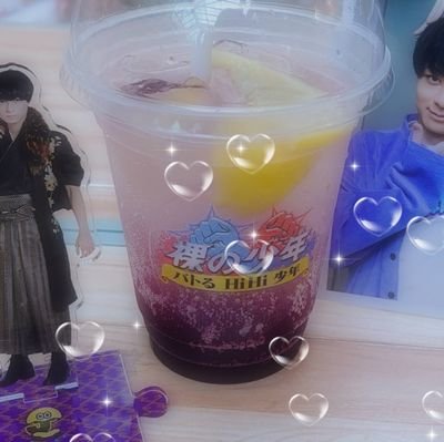 25↑社会人。※固定はグッズ交換に関するツイートです(リプに続きがあります)。