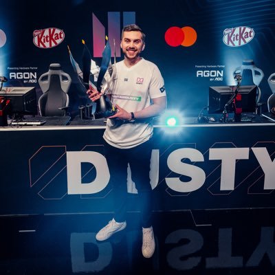 @dustyiceland Contact: asbjorn@dusty.gg