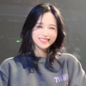 Sakuilydr's profile picture. You got me looking for attention 🤍