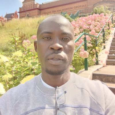 KomiAde's profile picture. I am born to win.