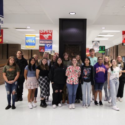 Home of The Sting, Azle High School’s student newspaper! https://t.co/Ypm93rFF1e Follow us on instagram: https://t.co/oc51IR1OMk